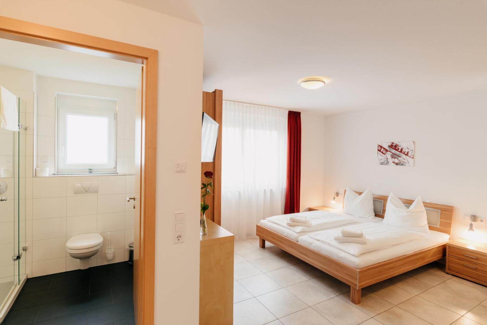 7Schwaben Apartment Bad Urach Bagian luar foto